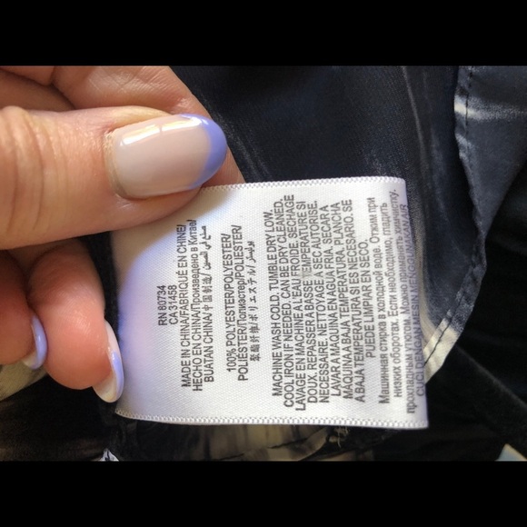 BCBGMaxAzria Tank Top Edita brush stroke pattern size M black and grey - Picture 9 of 9